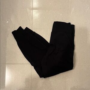 lululemon black cuffed track pants